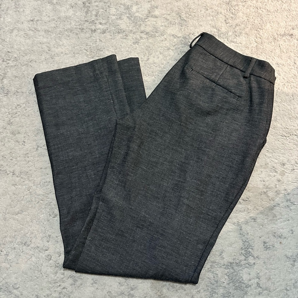 Express women’s columnist slacks. Size 4 short. Boot cut